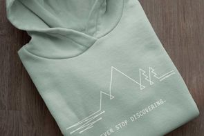 MQ NEVER STOP DISCOVERING - Organic Hoodie Unisex